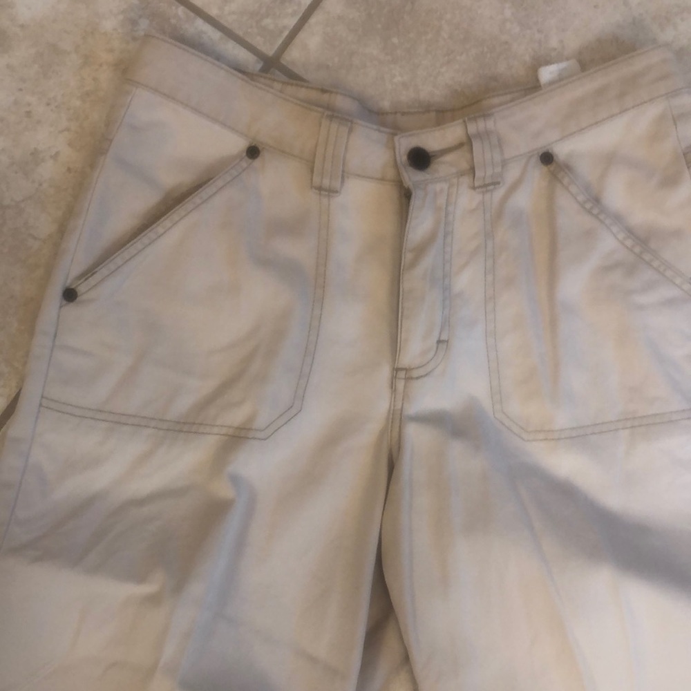 Capris - Picture 2 of 3